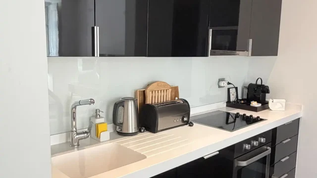 Kitchenette(1)_under_1.5MB
